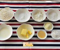 半岛奶黄月饼的做法步骤5